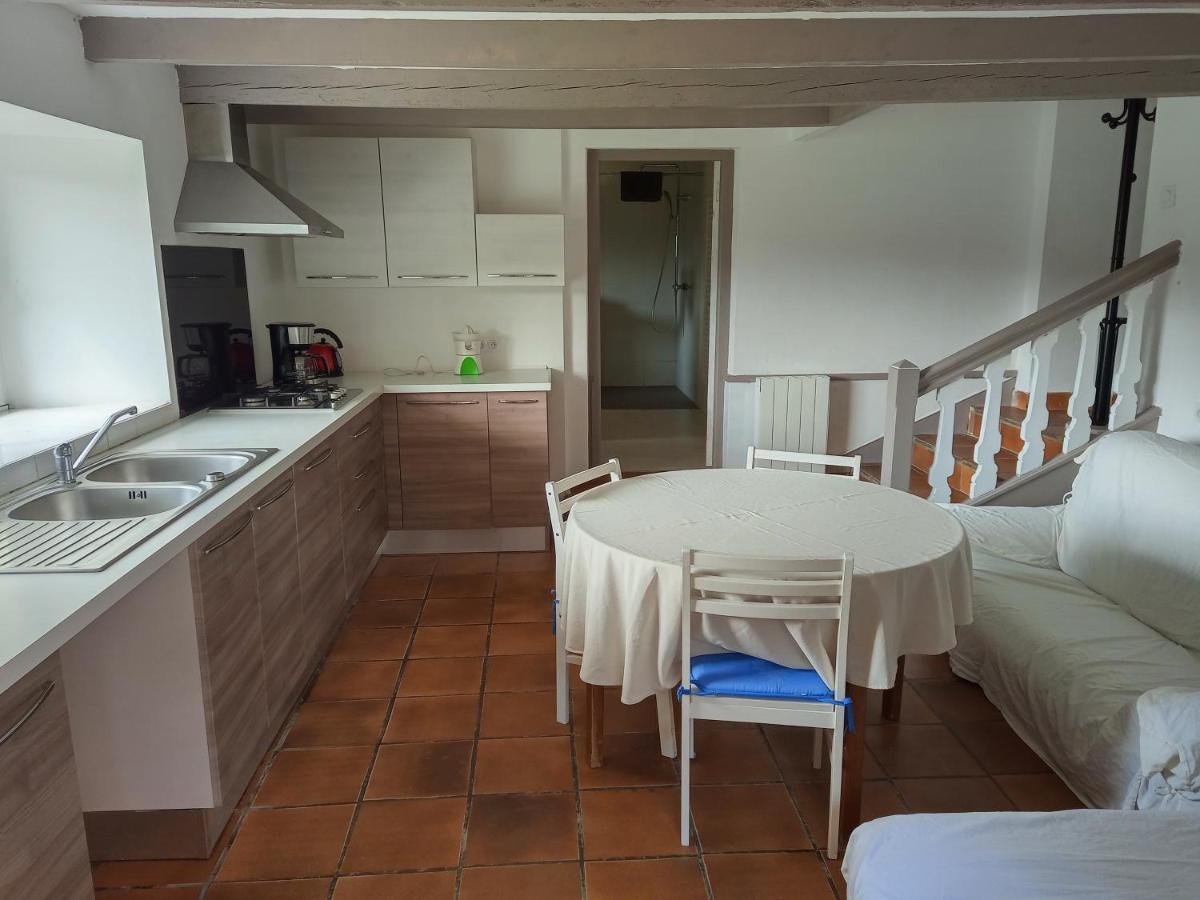 Gite Ferme De Stanger Carhaix-Plouguer Exterior foto